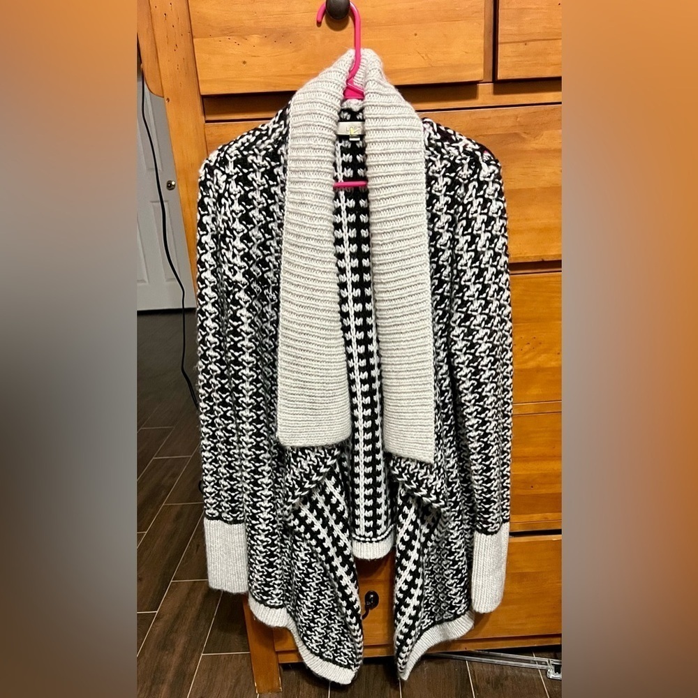 Ann Taylor Loft  Size XL Alpaca Wool Tweed White Black Cardigan Sweater P2P 27